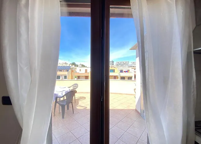 Maison Soleil Attico Apartment *